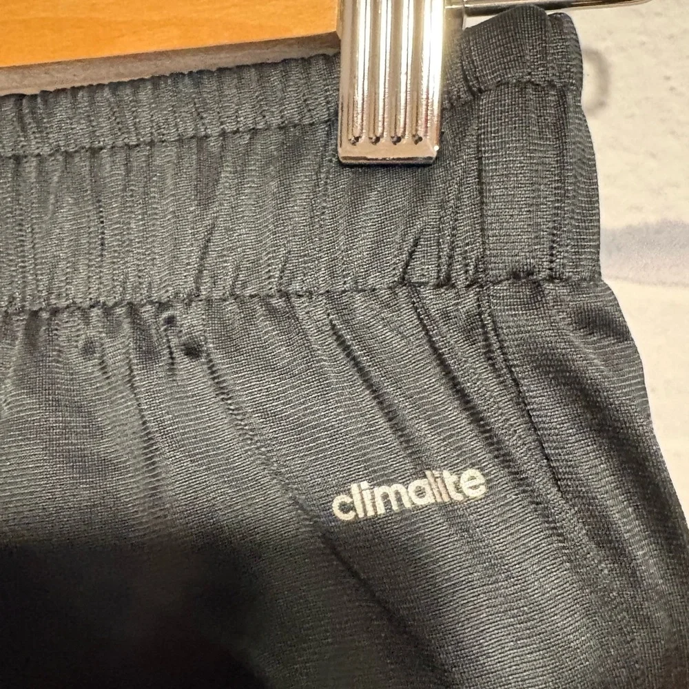 Adidas Sport Essentials Black Joggers Sweatpants White Stripes 11-12 yr Medium - Picture 5 of 5